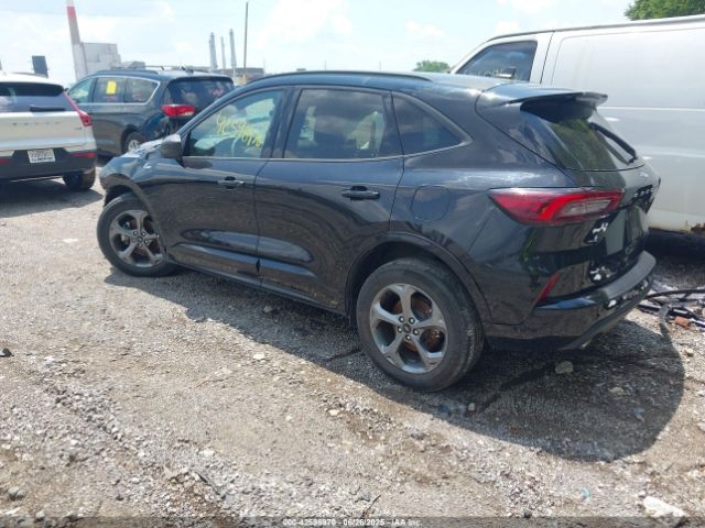 2023 FORD ESCAPE 1FMCU9MNXPUA57946 Photo 2