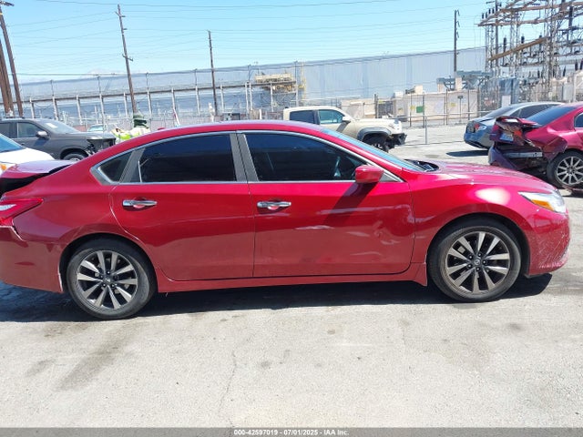 1N4AL3AP5HC184036 Nissan 2017