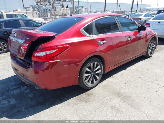 1N4AL3AP5HC184036 Nissan 2017
