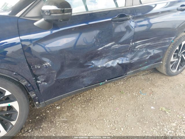 2022 MITSUBISHI OUTLANDER JA4J4UA89NZ038781 Photo 5