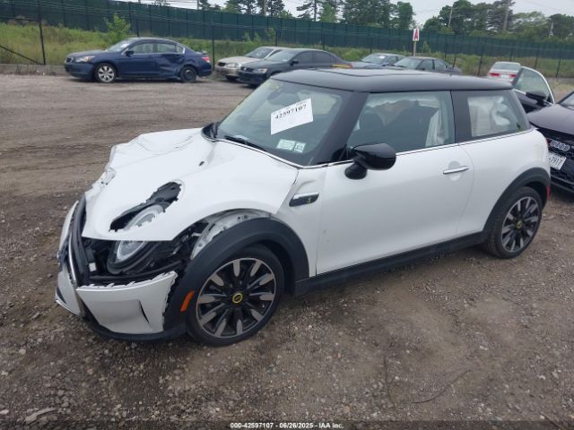 2024 MINI SE HARDTOP WMW13DJ01R2V18747 Photo 1