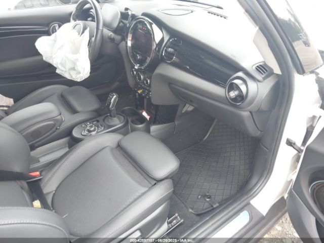 2024 MINI SE HARDTOP WMW13DJ01R2V18747 Photo 4