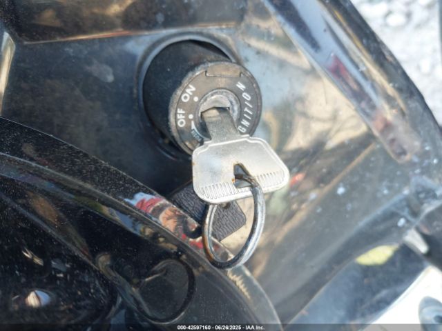 2005 YAMAHA XVS65 JYAVM01E65A072502 Photo 10