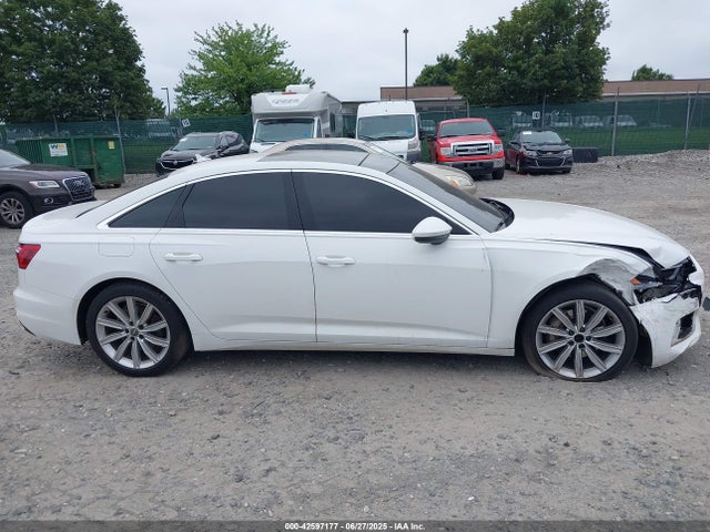 WAUD8AF22KN126484 Audi 2.0t