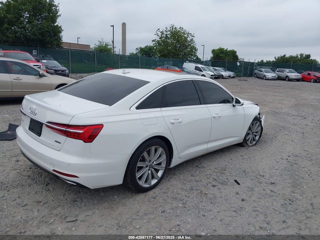 2019 AUDI A6 WAUD8AF22KN126484 Photo 3