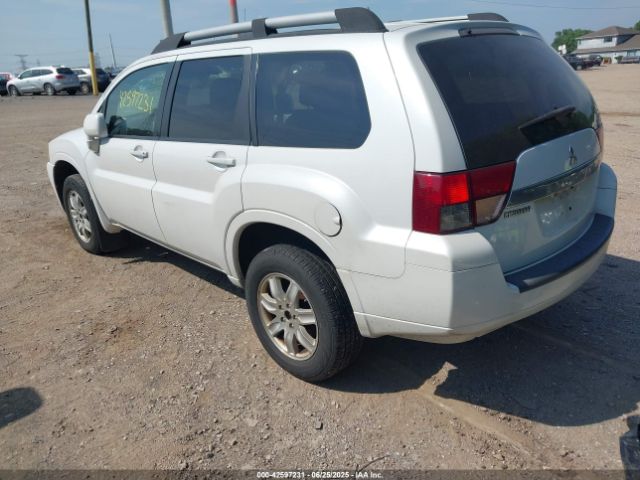 2011 MITSUBISHI ENDEAVOR 4A4JN2AS8BE036521 Photo 2