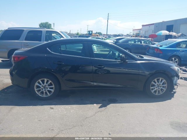 3MZBM1U75GM299225 Mazda pe