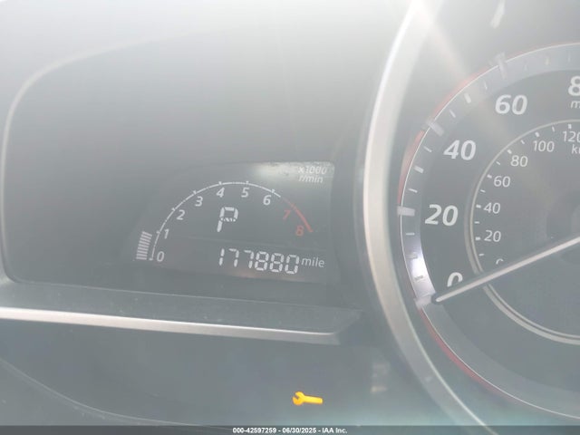 3MZBM1U75GM299225 Mazda pe