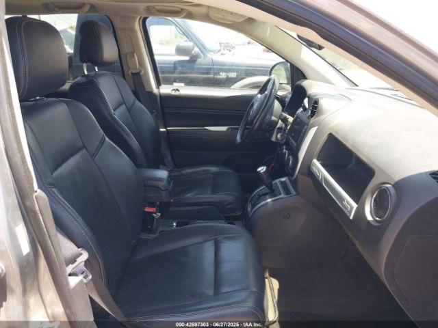 2017 JEEP COMPASS 1C4NJDEB9HD111929 Photo 4