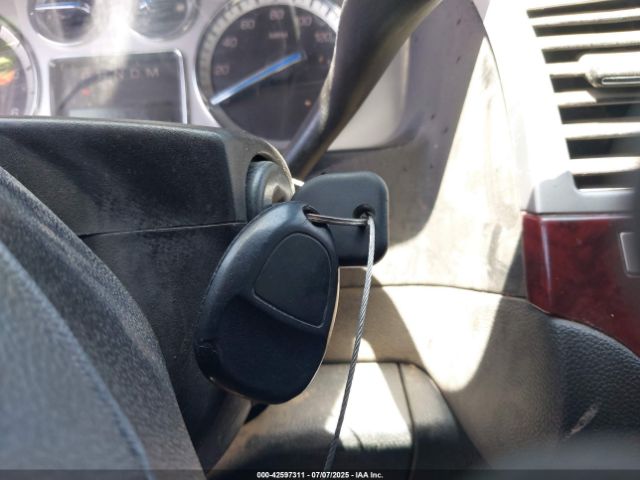 2010 CADILLAC ESCALADE 1GYUKAEF3AR243470 Photo 10