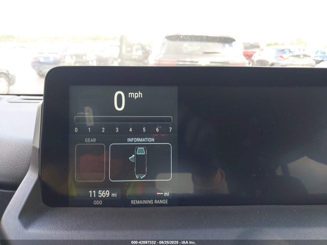 Ineos Petrol Leviii 2024 SC6GM1CA3RF014290 Image 7