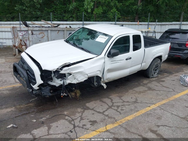 5TFRX5GN3KX136098 Toyota 2tr-fe