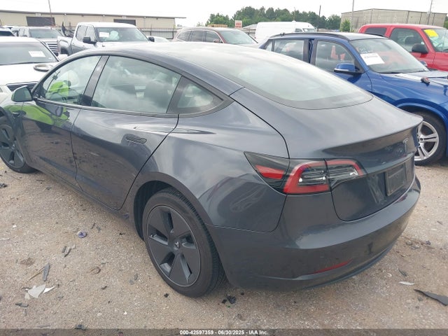 Tesla 2023 2023 5YJ3E1EA7PF583748 Image 3