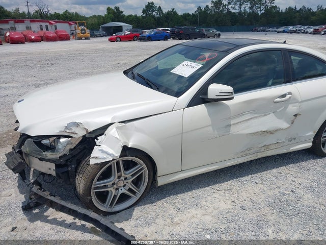 WDDGJ5HB8EG237340 Mercedes-Benz 2014