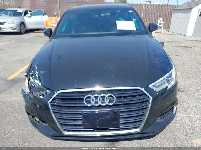 WAUAUGFF9H1080723 Audi 2017
