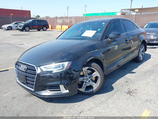 2017 AUDI A3 WAUAUGFF9H1080723 Photo 1