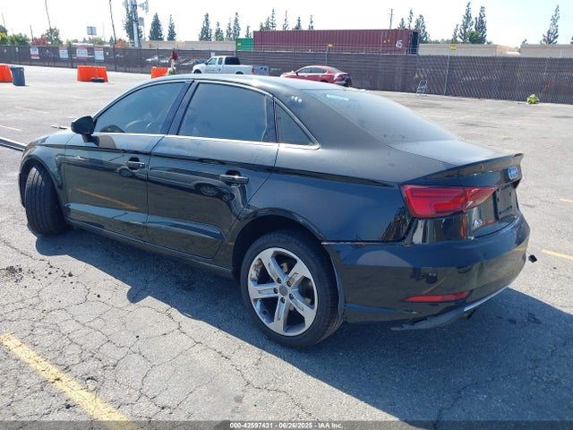 2017 AUDI A3 WAUAUGFF9H1080723 Photo 2