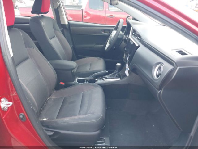 2019 TOYOTA COROLLA 2T1BURHE7KC215790 Photo 4