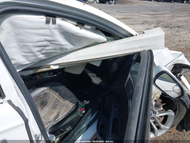 2017 FORD FUSION HYBRID 3FA6P0LU7HR234710 Photo 4