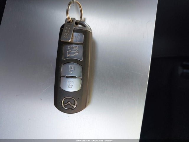 JM3KFADLXH0144210 Mazda py