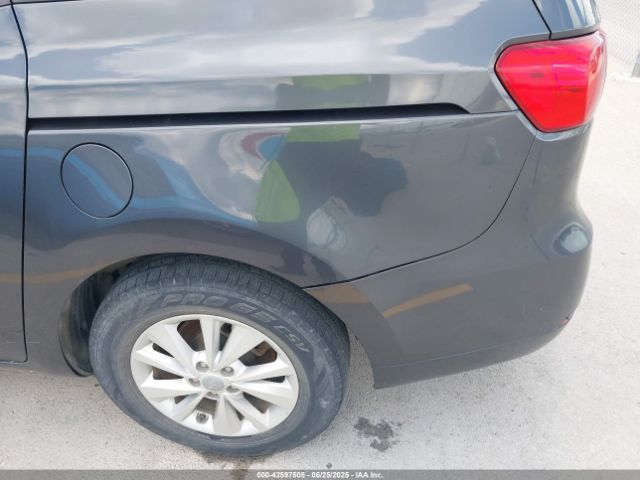 KNDMB5C10H6243488 KIA 2017