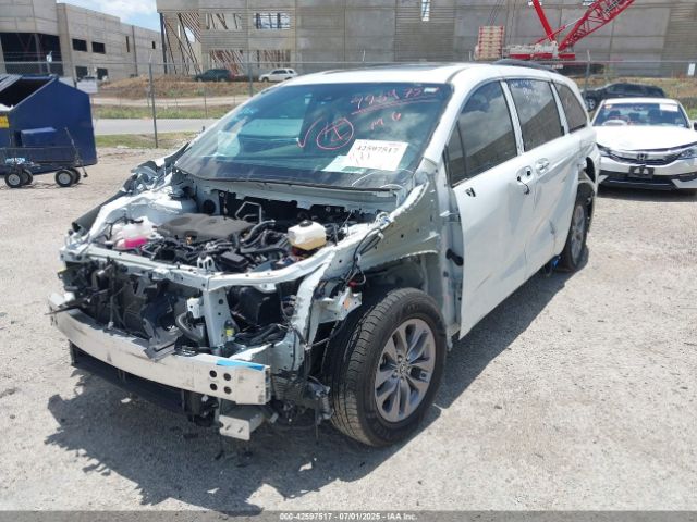 2022 TOYOTA SIENNA 5TDYRKEC1NS109773 Photo 5