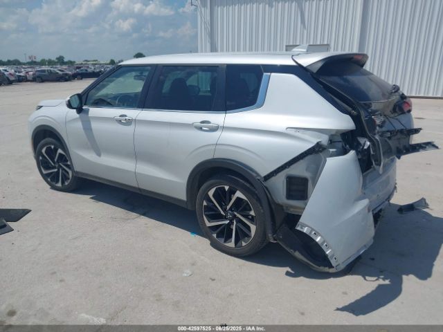 2023 MITSUBISHI OUTLANDER JA4J4UA83PZ025835 Photo 2