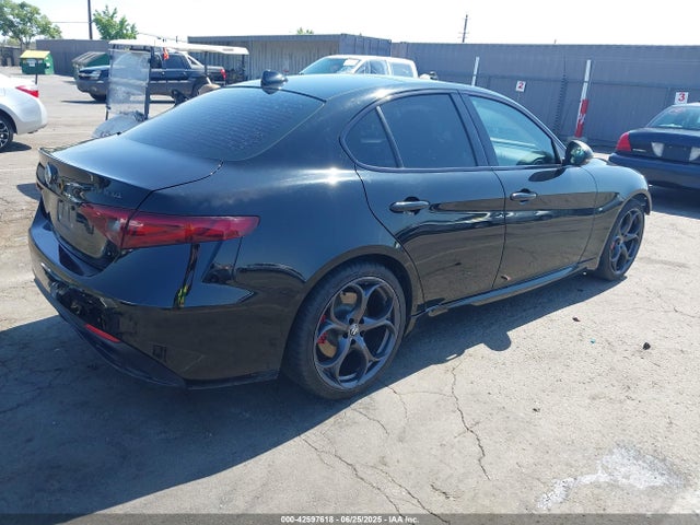 ZARFAMBN2K7603796 Alfa Romeo giulia (952)