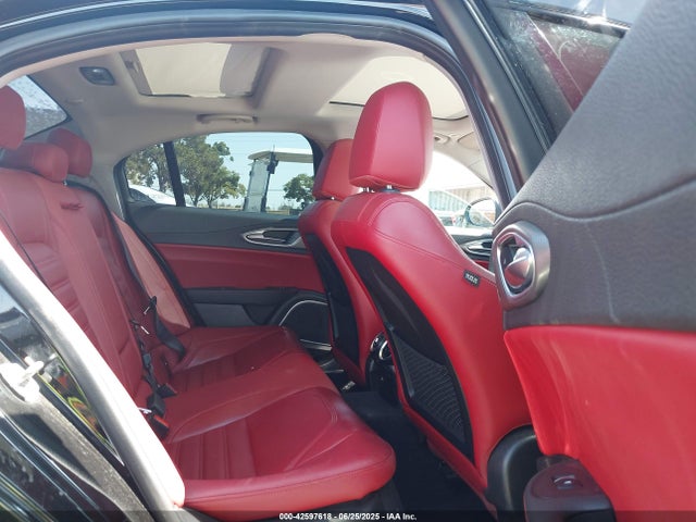 ZARFAMBN2K7603796 Alfa Romeo giulia (952)