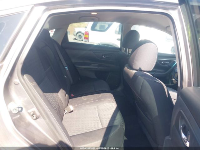 1N4AL3AP1GC227706 Nissan 2016