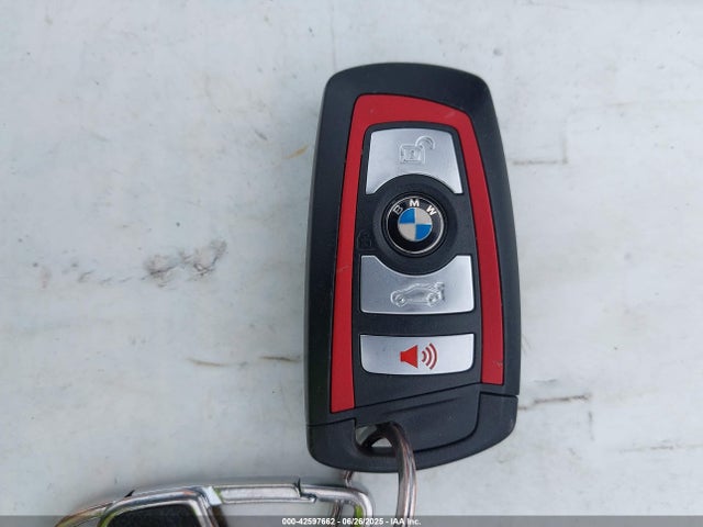 WBA8B9C54JEE81089 BMW 330I