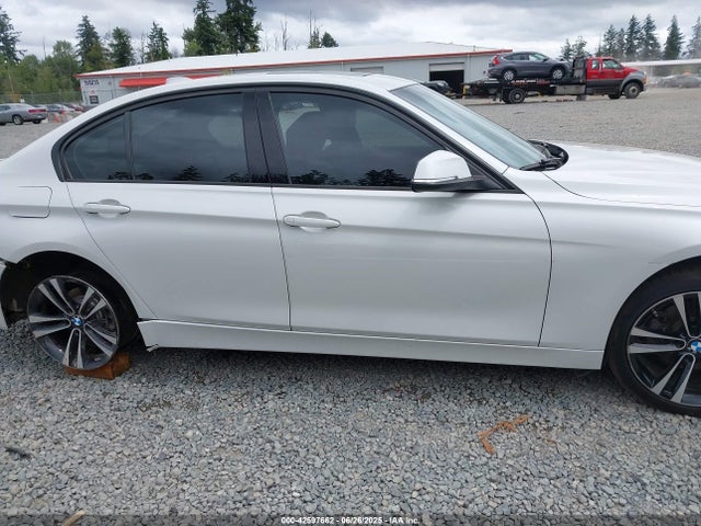 WBA8B9C54JEE81089 BMW 330I