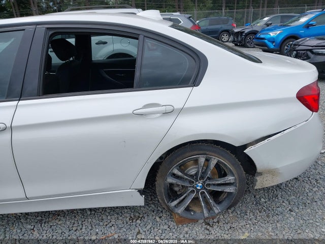 WBA8B9C54JEE81089 BMW 330I