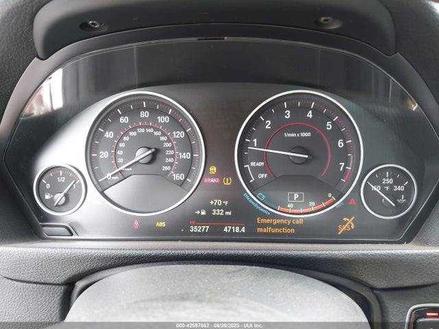 WBA8B9C54JEE81089 BMW 330I