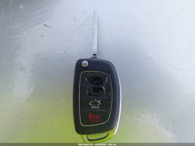 5NPE24AF2HH514392 Hyundai 2017