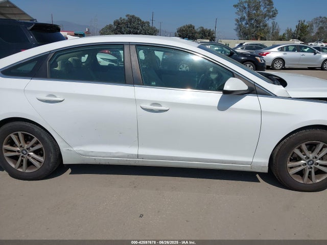 5NPE24AF2HH514392 Hyundai 2017