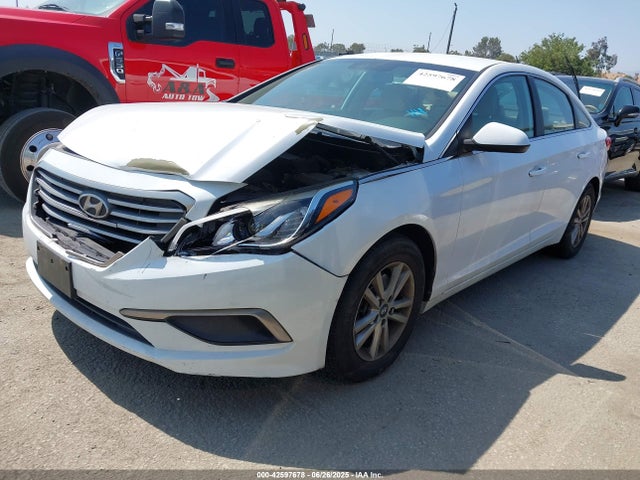 5NPE24AF2HH514392 Hyundai 2017