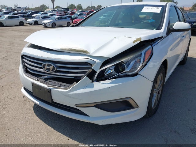 5NPE24AF2HH514392 Hyundai 2017