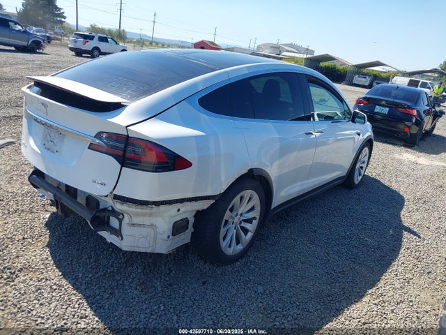 5YJXCBE23KF151544 Tesla MODEL X