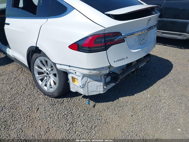 5YJXCBE23KF151544 Tesla MODEL X