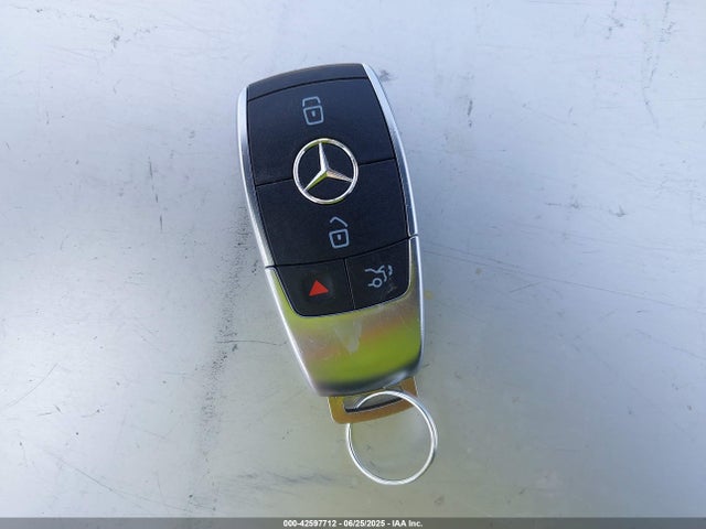 4JGFB5KB2RB020084 Mercedes-Benz m256