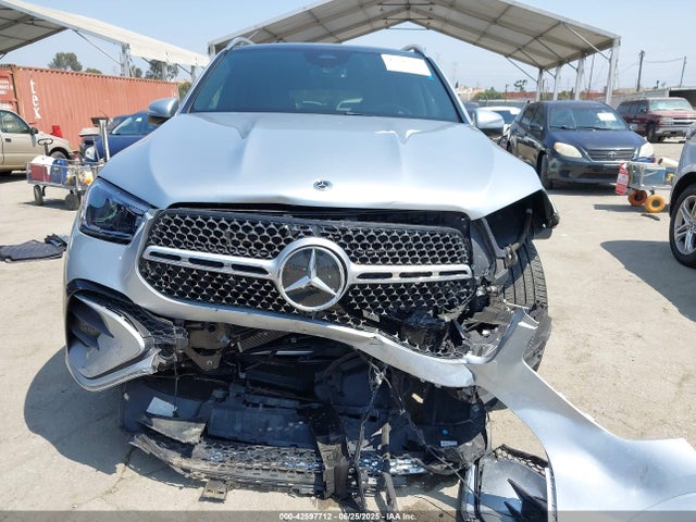 4JGFB5KB2RB020084 Mercedes-Benz m256