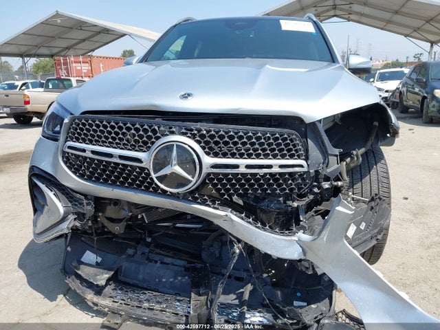 4JGFB5KB2RB020084 Mercedes-Benz m256