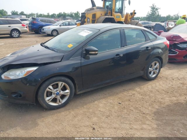 2013 FORD FOCUS 1FADP3F22DL143467 Photo 1