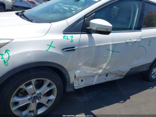 1FMCU0J91FUB81511 Ford 2015