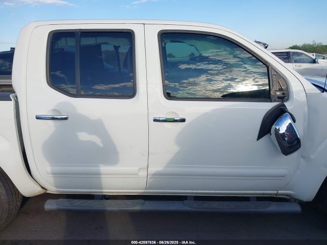 1N6AD0ER3KN743111 Nissan 2019