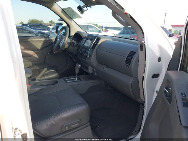 1N6AD0ER3KN743111 Nissan 2019