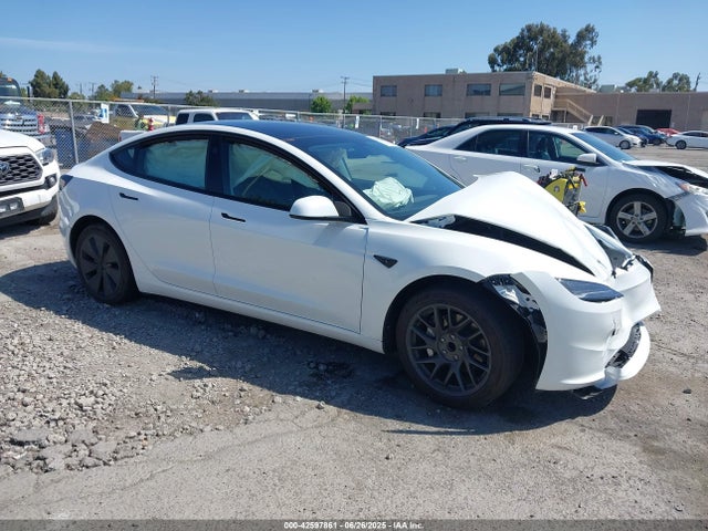 2024 TESLA MODEL 3 5YJ3E1EA3RF871902 Photo 0
