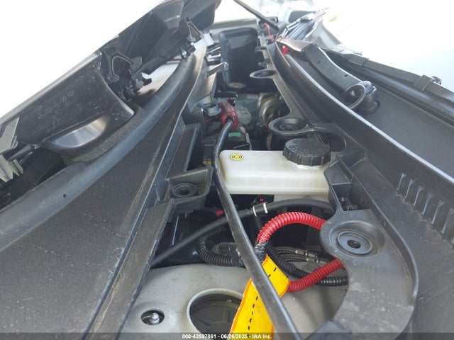 2024 TESLA MODEL 3 5YJ3E1EA3RF871902 Photo 9