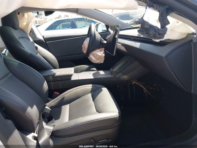 2024 TESLA MODEL 3 5YJ3E1EA3RF871902 Photo 4